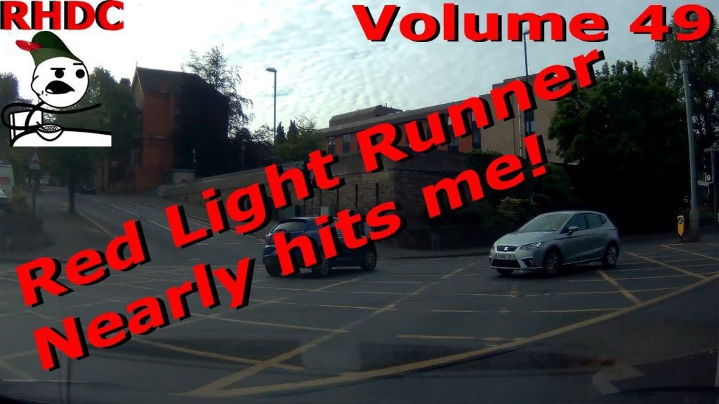 funny crazy drivers roads near miss nottingham robin hood