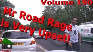 nottingham dash cam footage bad drivers inJeVmgH