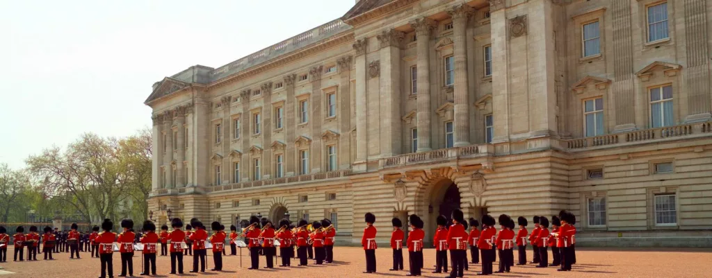 Buckingham Palace Image for Article